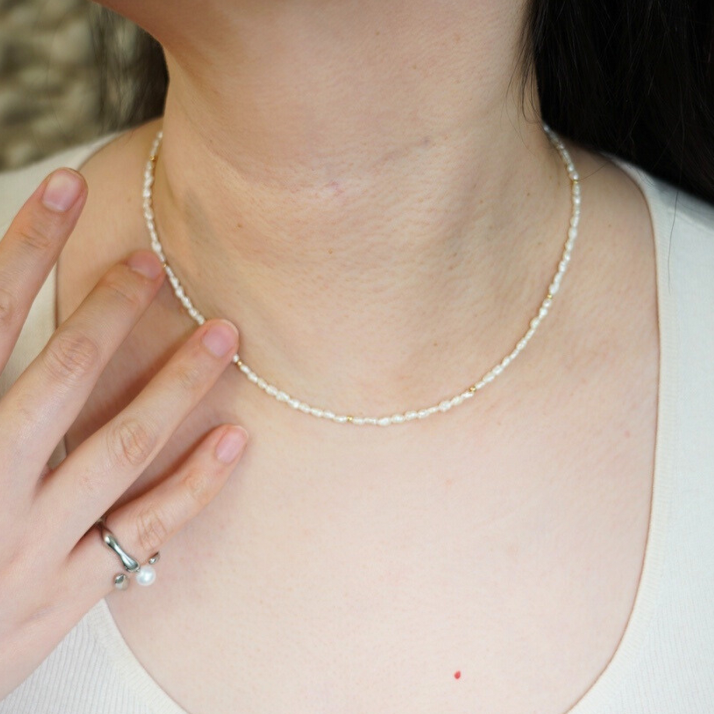 Minimalist Small Natural Keshi Pearl Necklace