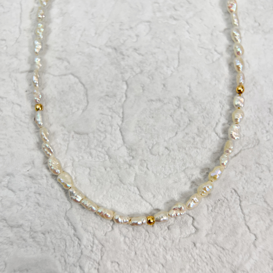 Minimalist Small Natural Keshi Pearl Necklace