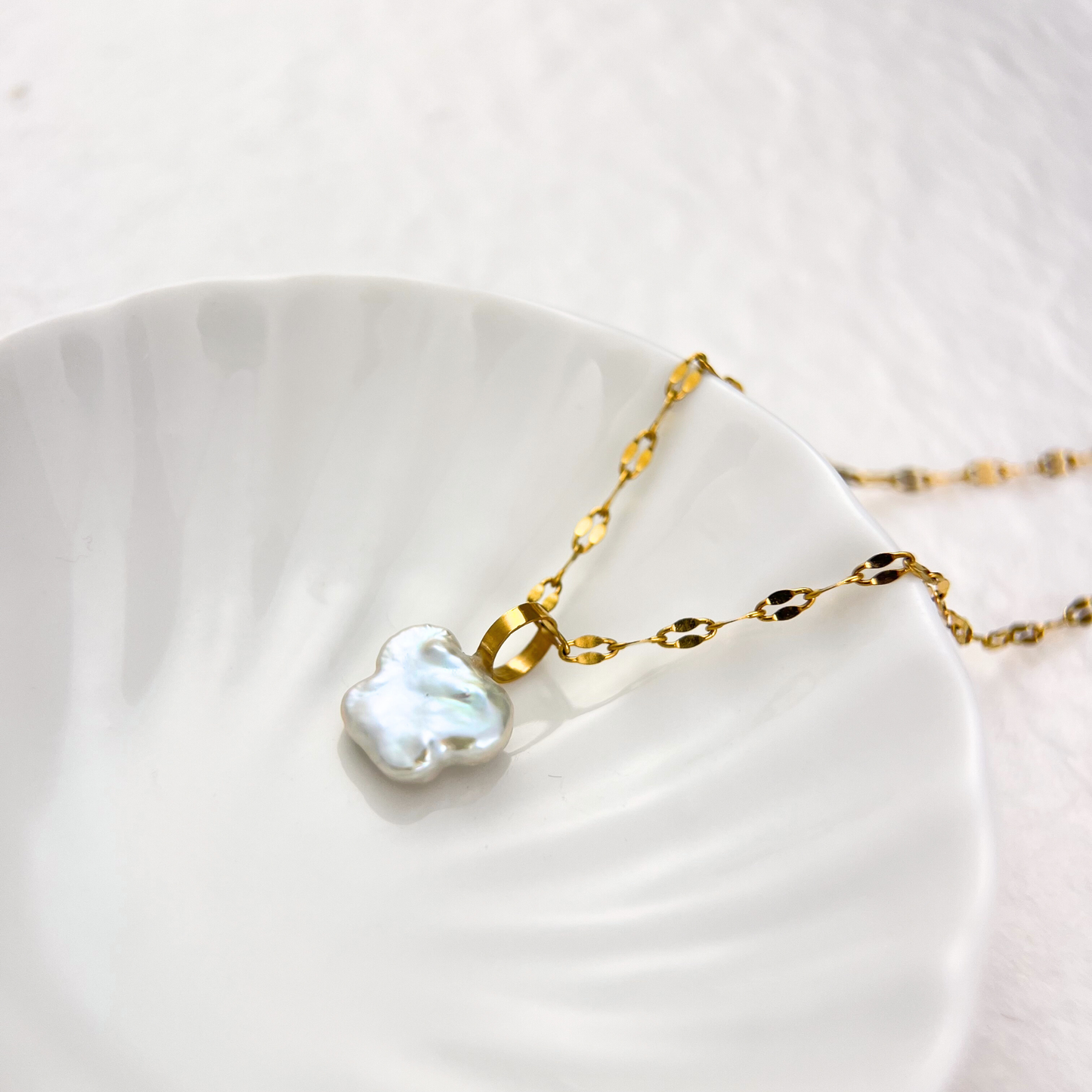 Butterfly Baroque Pearl Pendant Necklace