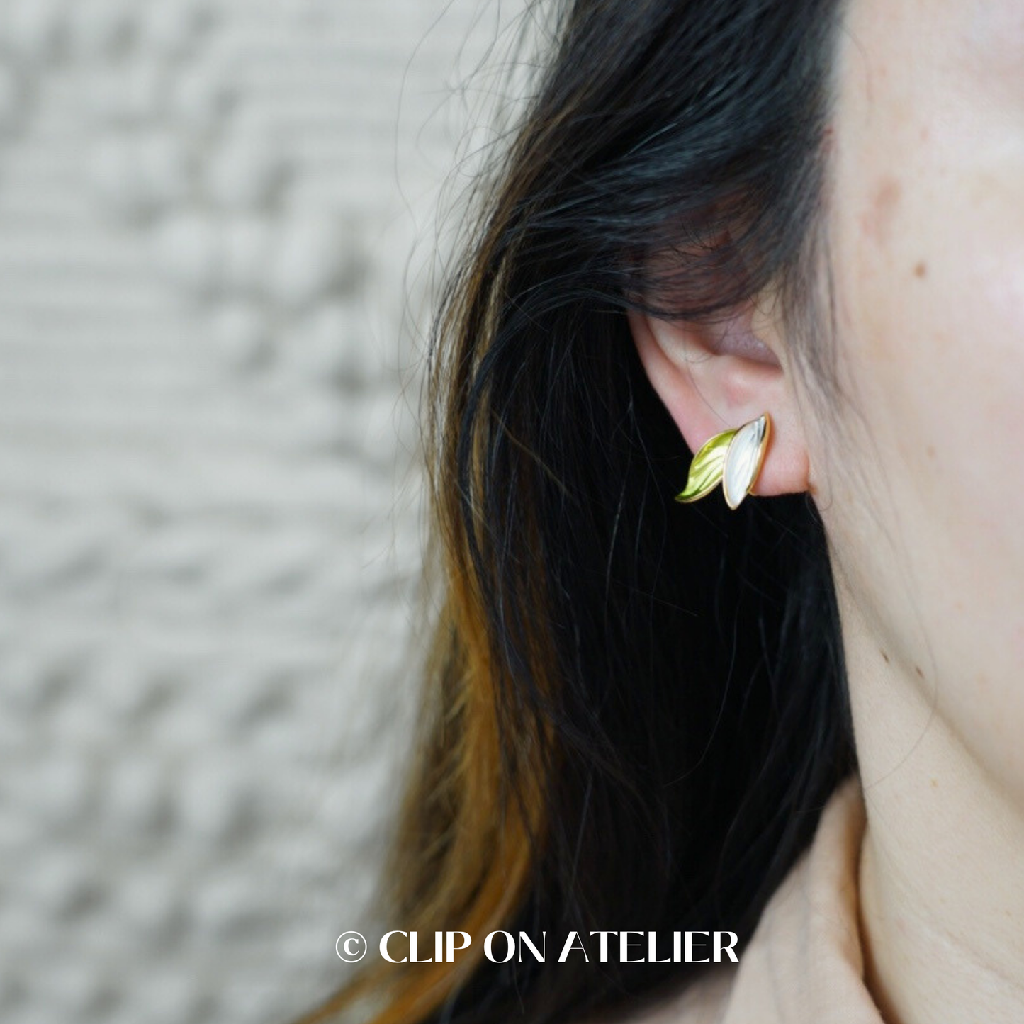 Dedicate Green Abstract Leaf Boho Clip On Earrings