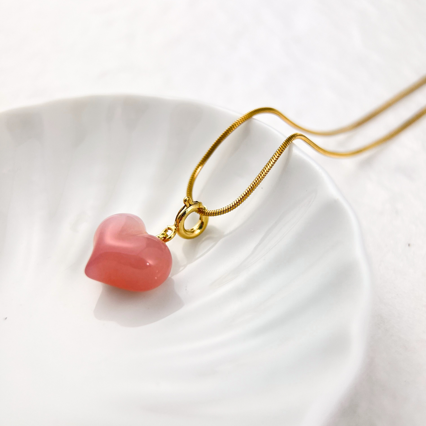 Pink Agate Fat Heart Clip On Pendant Necklace