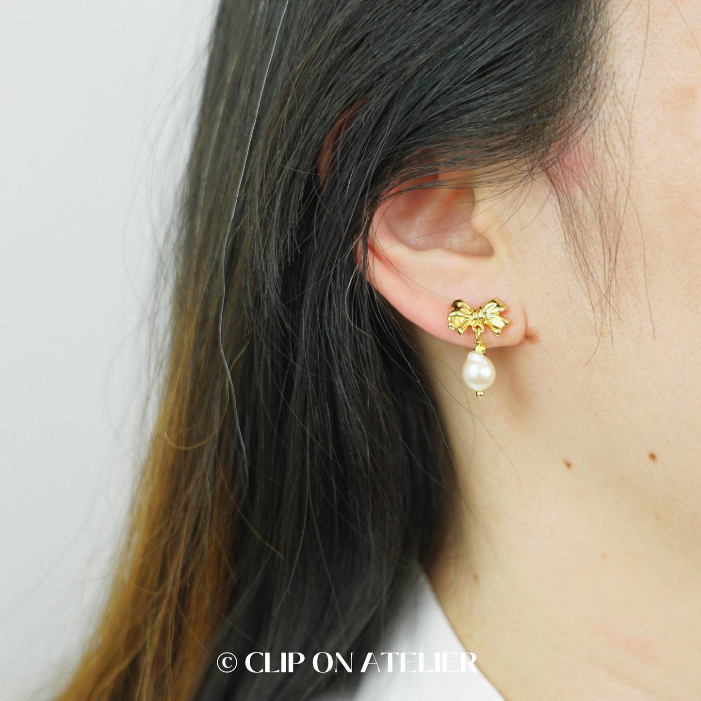 Clip On Earrings Minimalist Bow Pearl Gold Silver Boho Coquette Bridal Dainty Ear Clips, Non Pierced Ears, Wedding Jewelry Bridesmaid Gift