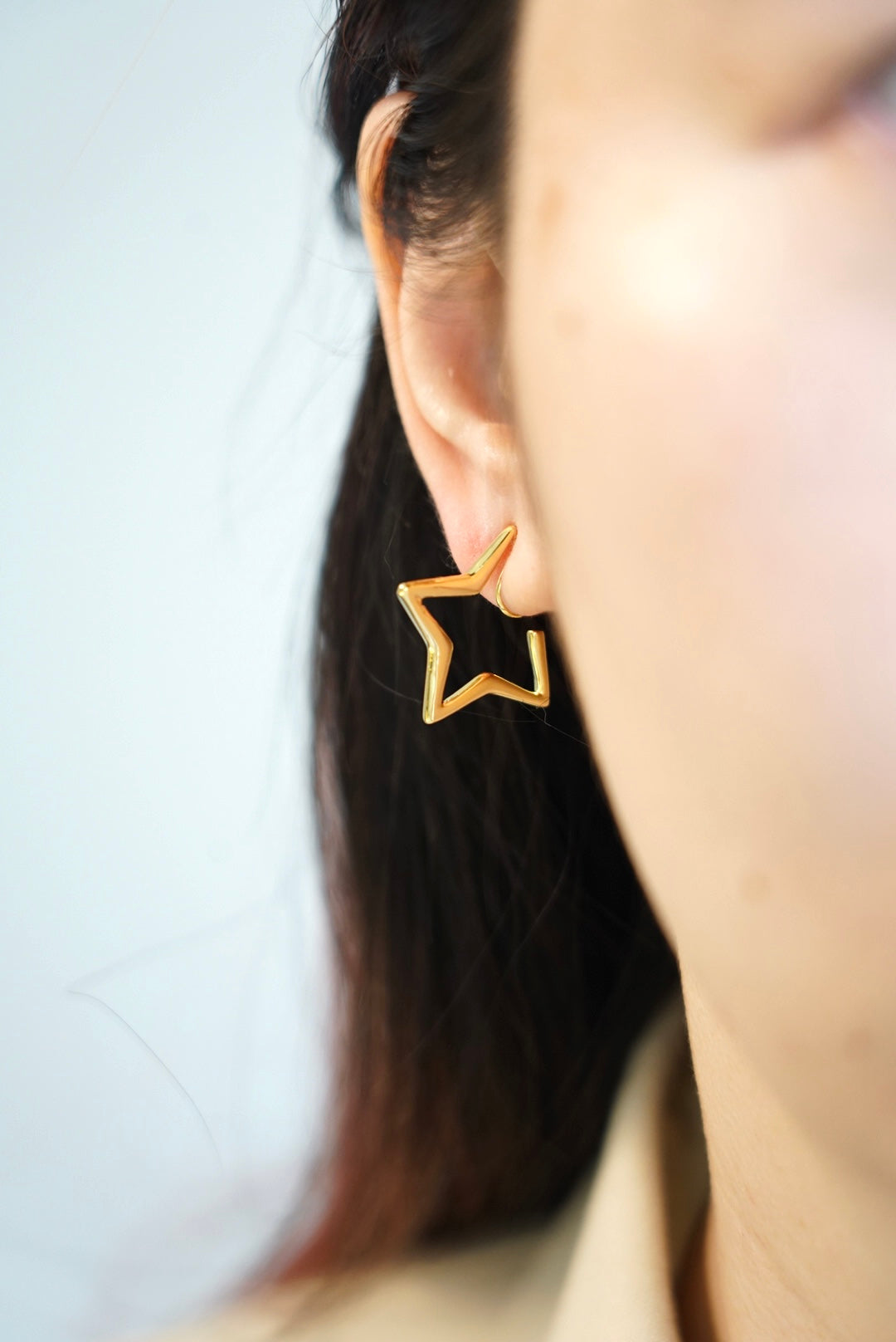 Minimalist Star Clip On Earrings | Sliver Gold