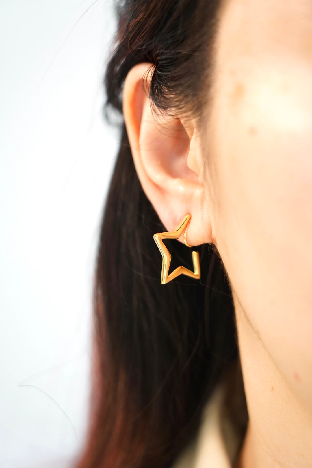Minimalist Star Clip On Earrings | Sliver Gold