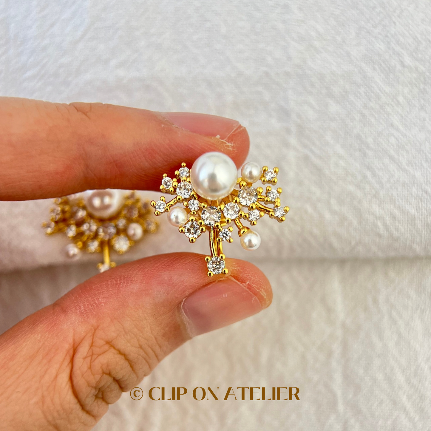 Luxe Minimalist Crystal Pearl CZ Diamonds Gold Clip On Earrings