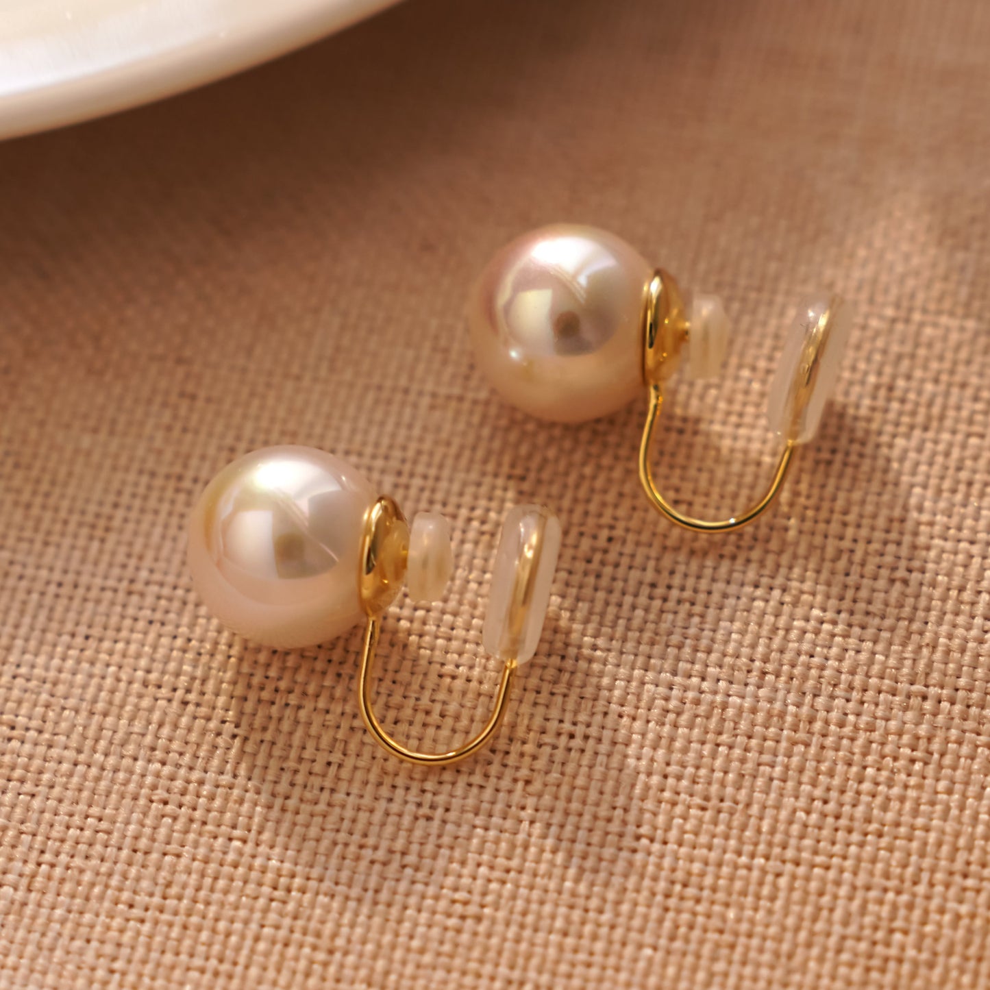 Minimalist Pearl Clip On Earrings
