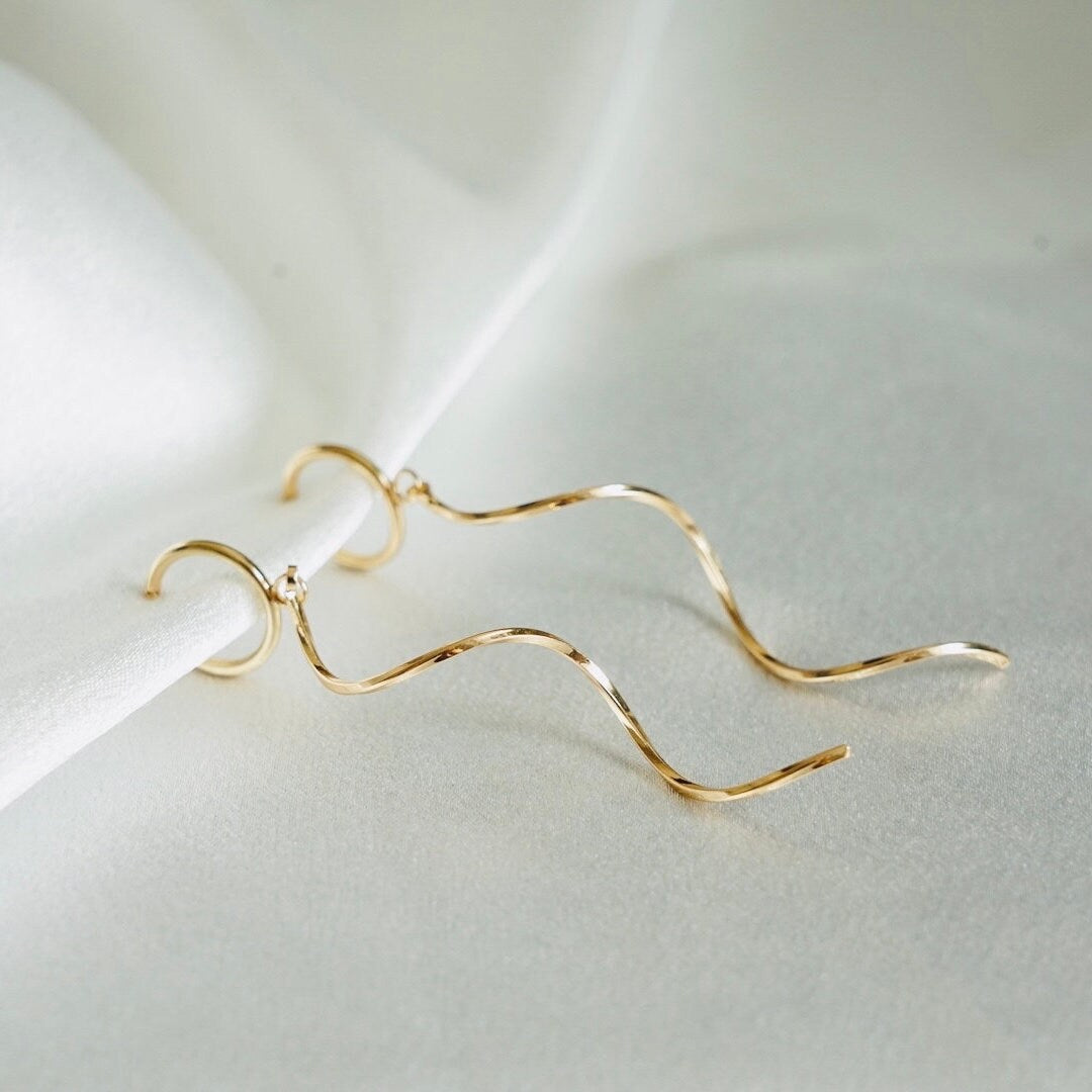 Clip On Earrings Gold Spiral Dangle Hoop Huggies | Minimalist Drop Clipon Earring Dainty Ear Clips | Non Pierced Ears | Jewerly Gift Trendy