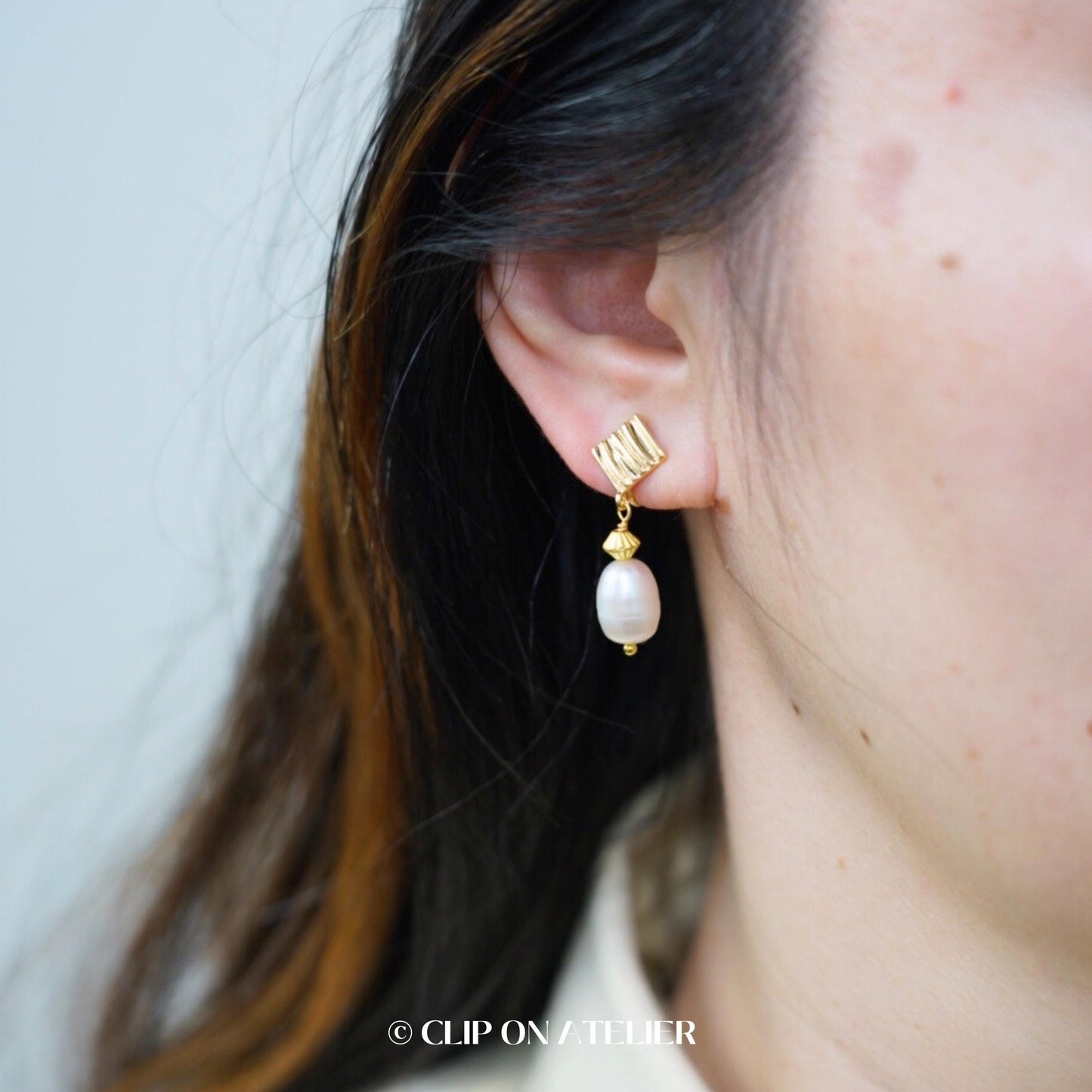 Minimalist Natural Pearl Gold Clip On Earrings