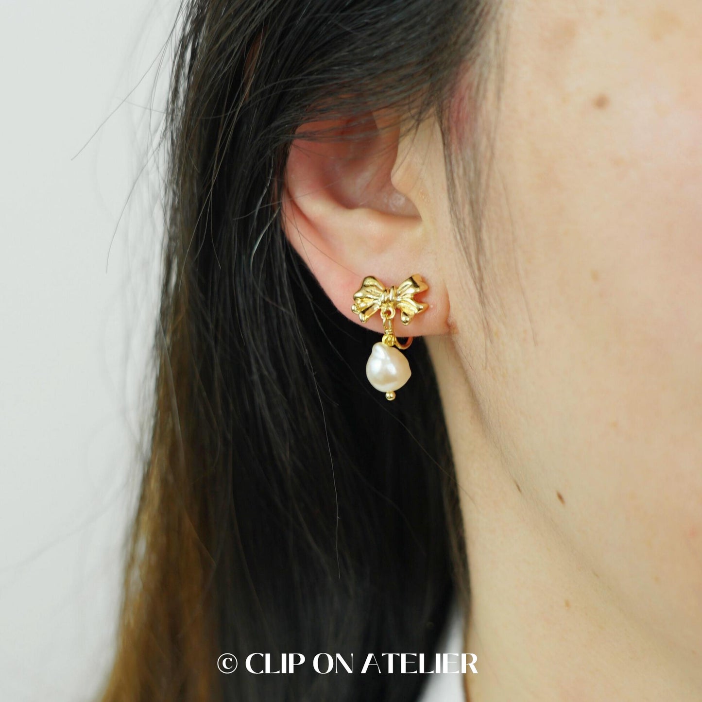 Clip On Earrings Minimalist Bow Pearl Gold Silver Boho Coquette Bridal Dainty Ear Clips, Non Pierced Ears, Wedding Jewelry Bridesmaid Gift