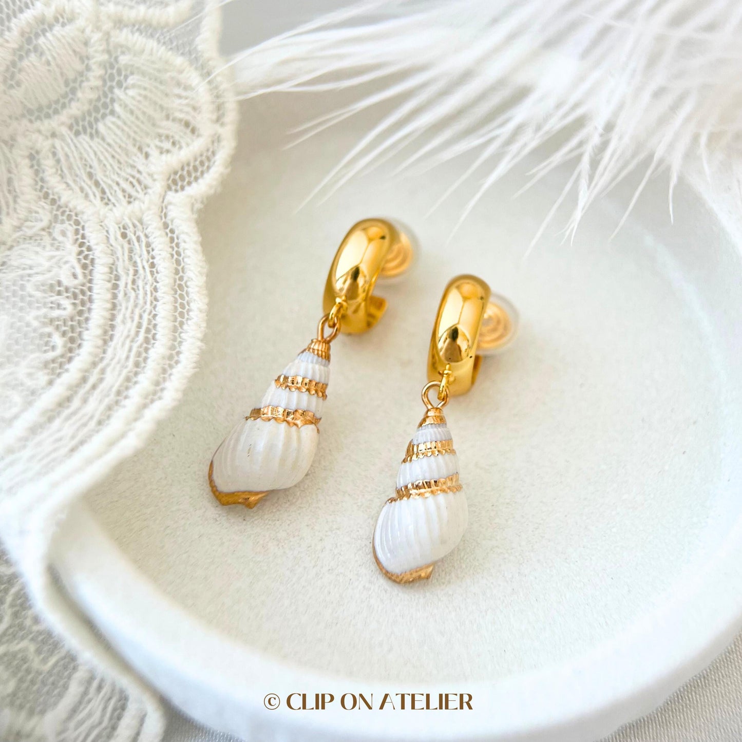Clip On Earrings Shell Gold Minimalist Hoop Natural Seashell Dangle Huggies Summer Boho Danity Ear Clips,Non Pierced Ears Jewelry Gift Beach